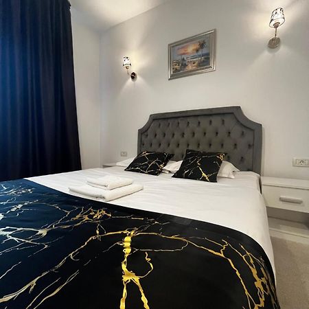 Cochet Boutique Hotel Targu Jiu Ngoại thất bức ảnh